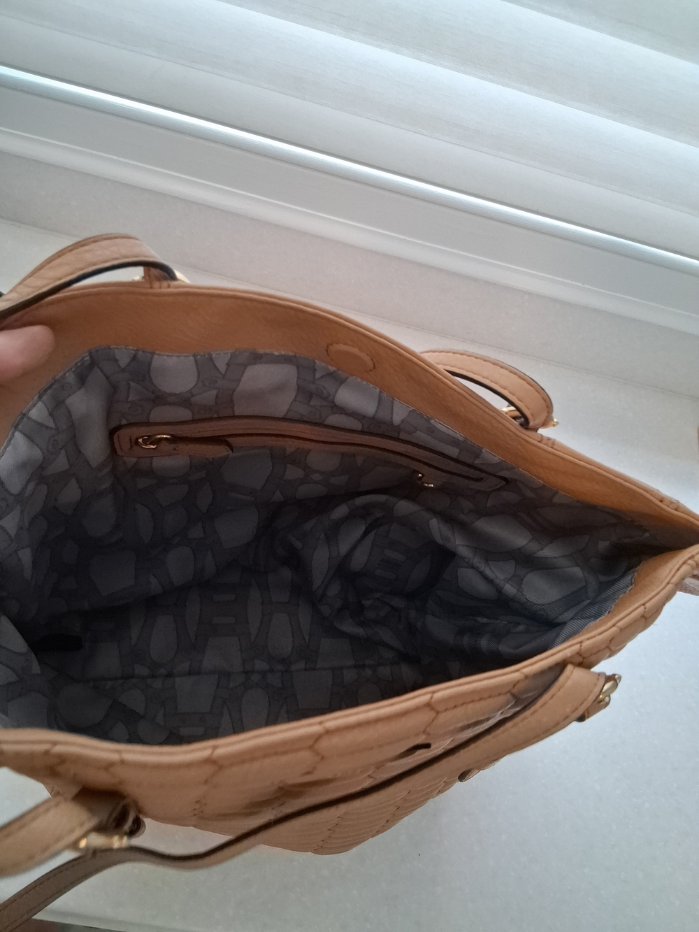 Aimee Kestenberg Tan Quilted Leather Tote - Picture 5 of 9